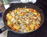 小学生でも作れます！簡単肉じゃが♪作り方16写真