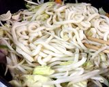 簡単！焼うどん〜オイスターソースで〜作り方3写真