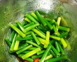 ピリ辛★ゆで鶏のにんにくの芽和え作り方6写真
