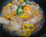 ✿紫玉葱甘酢煮で絡めた鶏肉だよ✿作り方5写真