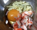 お弁当に♪カニカマとチーズの卵焼き作り方2写真