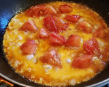 ふわとろ卵とトマトの炒め物ニンニク風味作り方7写真