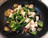 簡単カレーのルーで夏野菜炒め！作り方4写真