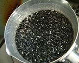 火にかけるのは１時間弱　魔法瓶で簡単黒豆作り方4写真