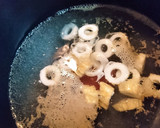 素朴で美味【ちくわとほうれん草の味噌汁】作り方3写真