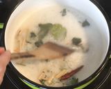 トムカーガイ　鶏肉のココナッツミルク煮作り方4写真