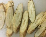 新ごぼうと鶏皮としめじ炒め作り方1写真
