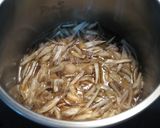 手羽元の牛蒡煮作り方3写真