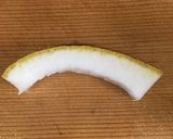 黄色い柑橘系の漬け置きオレンジピール作り方1写真