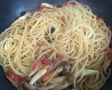 フレッシュトマトのパスタ、しめじ作り方3写真