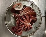 半夏生にはタコで元気に　タコの刺身作り方1写真