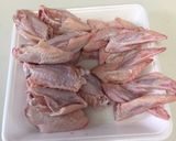 鶏手羽とジャガイモの煮物作り方1写真