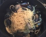 ダッチオーブンで簡単シーフードスパゲティ作り方4写真