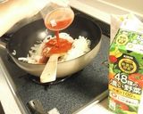 野菜ジュースと鯖缶の和風パスタ作り方2写真