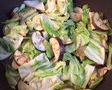とろ旨♪豚肉とキャベツのトマみそ炒め作り方7写真