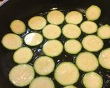シンプル！ナポリ風ズッキーニだけのパスタ作り方1写真