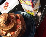 市販ロールケーキで簡単苺沢山4段ケーキ作り方7写真