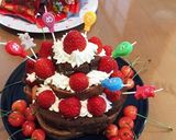 市販ロールケーキで簡単苺沢山4段ケーキ作り方9写真