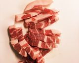 豚肉と夏野菜のコクとピリっ辛炒め作り方1写真