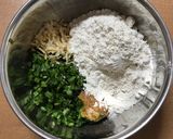 おつまみ☆子どもおやつ☆ニラせんべい作り方1写真