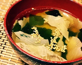 湯葉とわかめの超簡単中華風スープ作り方3写真