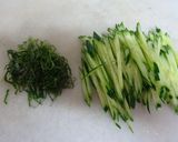 レンジで簡単♪鶏ささみ＆きゅうりの和え物作り方2写真