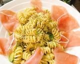 アボカドと生ハムのブルーチーズパスタ作り方5写真