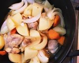 鶏モモで肉じゃが♪作り方3写真