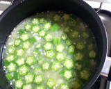 ふたつのとろろとオクラの味噌汁 *ﾟ作り方3写真