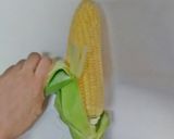 パパッと簡単　とうもろこしの皮むき作り方3写真