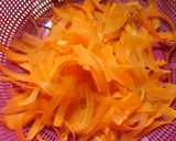 ピリ辛にんじんマヨ炒め作り方1写真