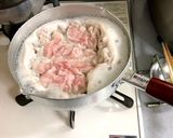 豚バラと玉ねぎのケチャップ炒め作り方1写真