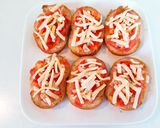 1歳半朝食★トマトのピザトースト作り方4写真
