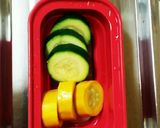 ズッキーニカップのバターツナ❗カラフル作り方1写真