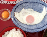 卵黄の卵かけご飯とハム目玉焼きの朝セット作り方4写真