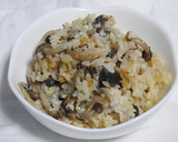 旨味とコクのシメジの炊き込みご飯作り方8写真