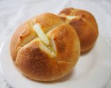 バターがじゅわー！ふんわり丸パン♪作り方13写真