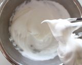 以外と簡単！ホワイトチョコカシスムース作り方2写真