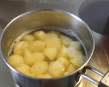 簡単作りおき＊じゃがいもの鶏そぼろ煮作り方2写真
