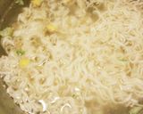インスタントラーメンnoアボカドパスタ作り方1写真
