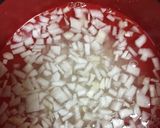 玉ねぎとトマトのサラダ作り方1写真