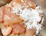 柔らか鶏胸肉の梅しそチーズ炒め作り方3写真