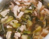 鶏ささみとレタスもやしニラのナンプラー煮作り方8写真