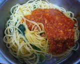 ツナとほうれん草のトマトソースパスタ☆作り方3写真