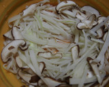 節約♪大根の皮と、椎茸の梅ごま和え♪作り方1写真