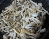 しめじと薄揚げの味噌ごま炒め作り方1写真