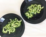 サッパリ♪ゴーヤのオリーブオイルサラダ作り方4写真