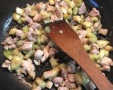 鶏肉とナスの炒め物春巻き巻き作り方3写真