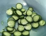 夏におすすめ !きゅうりわかめカニカマ酢作り方1写真