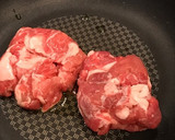 豚肉とジャガイモ、トマトソースの炒め煮！作り方5写真